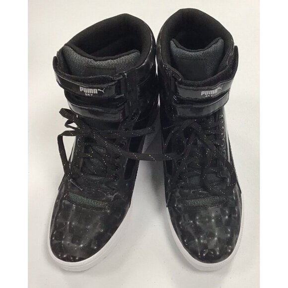 Woman’s Puma High Tops Black Size 8 🩶 - Picture 1 of 6